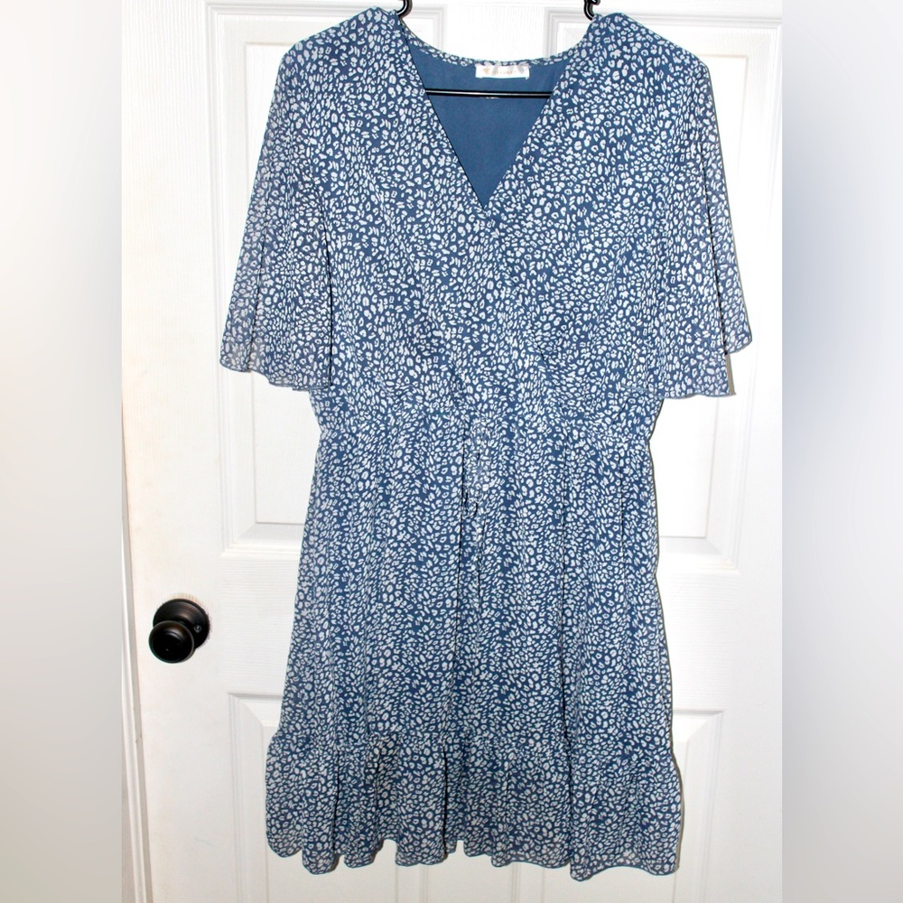 Kirundo Women's Size Large Summer Flowy Short Lined Dress Flutter Sleeve Blue